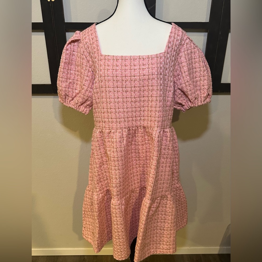 Pink Short Sleeve Dress 🌸